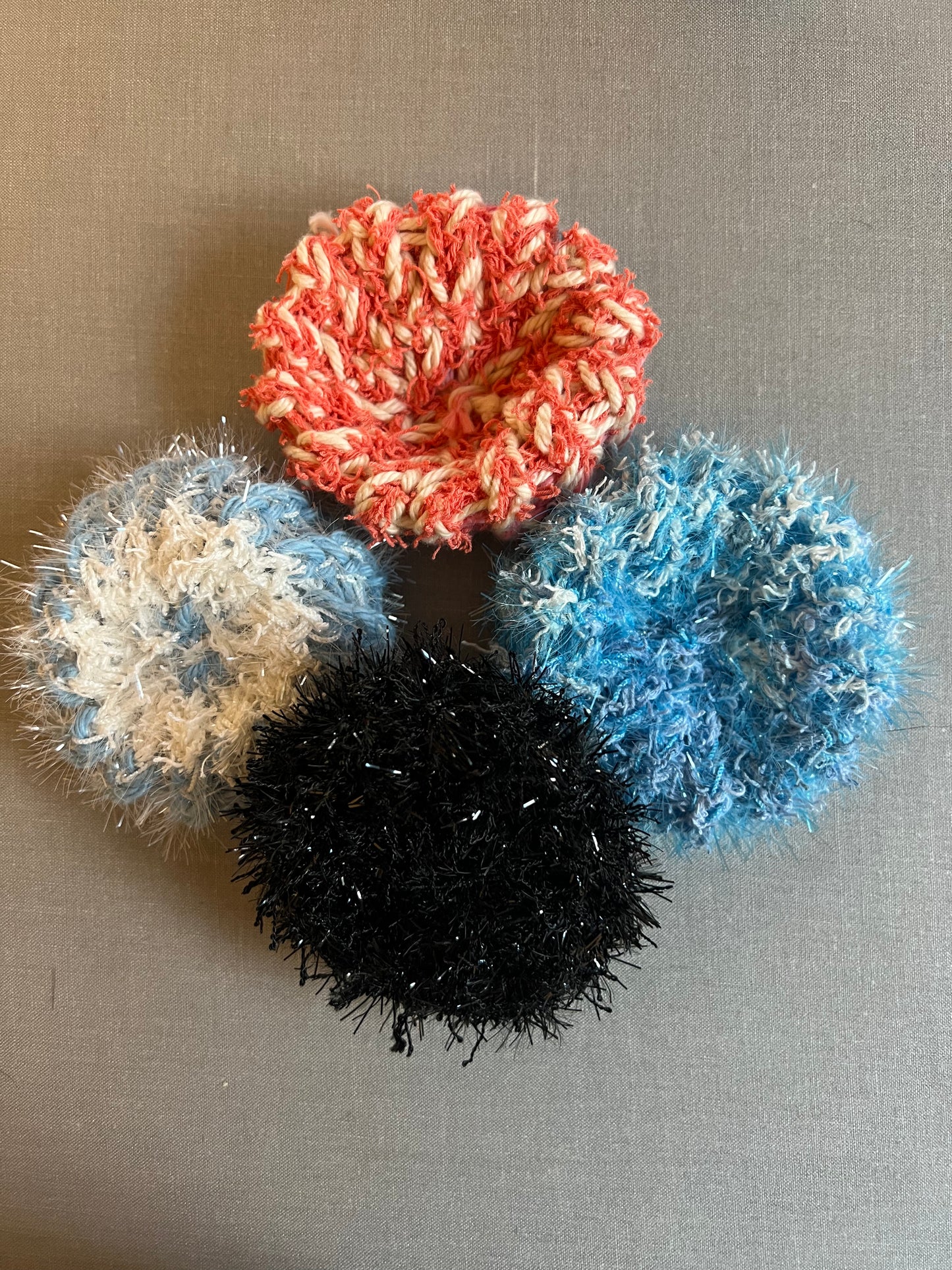 Mini Face Scrubbies - set of 4